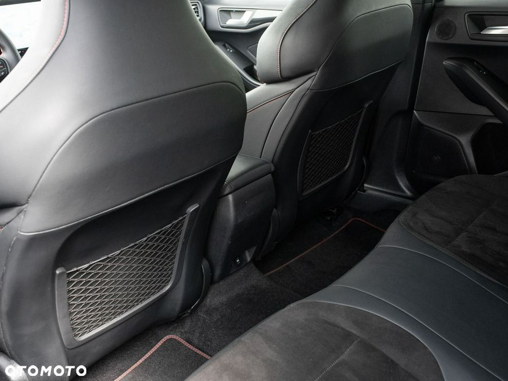 Ford Focus 2.3 EcoBoost ST X - 25