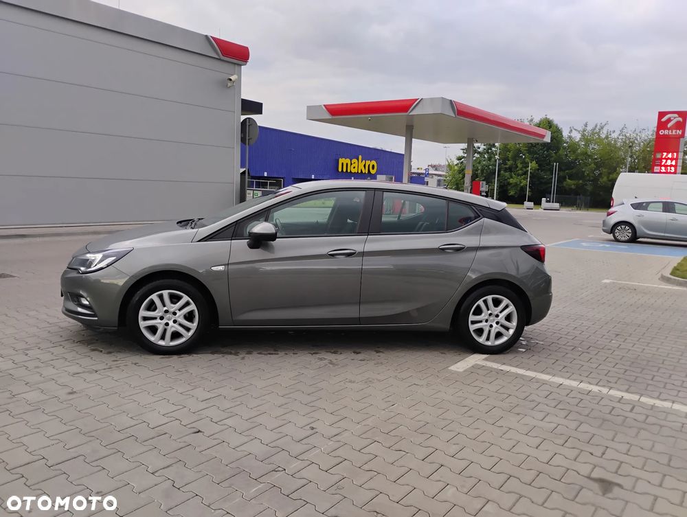 Opel Astra 1.4 T Dynamic S&S - 25