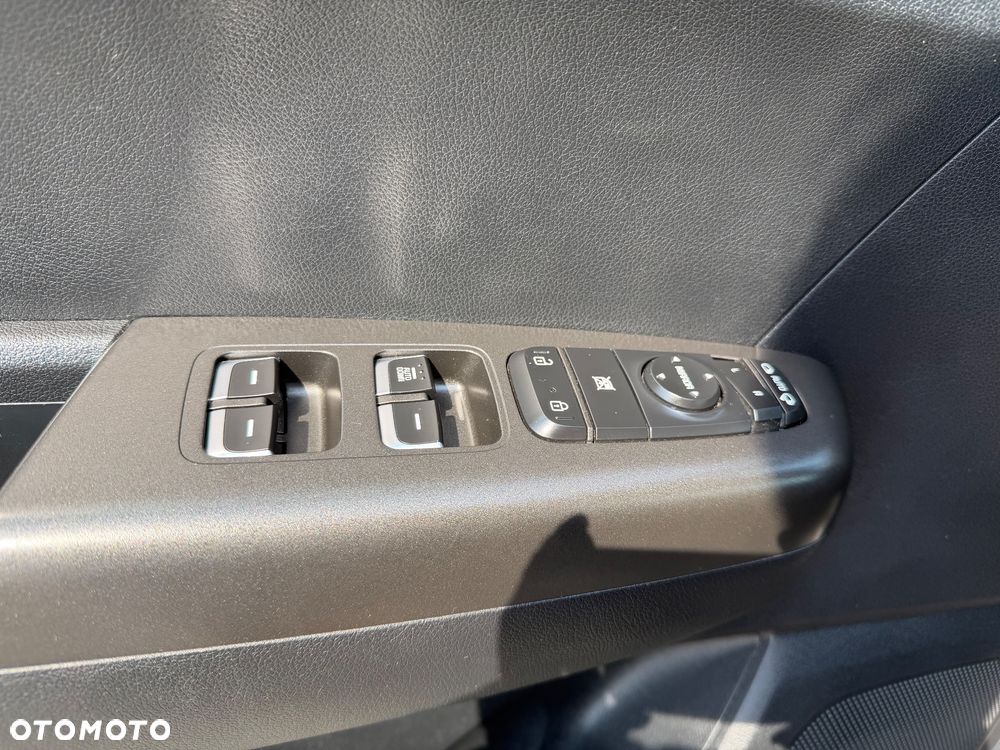 Kia Sportage - 25