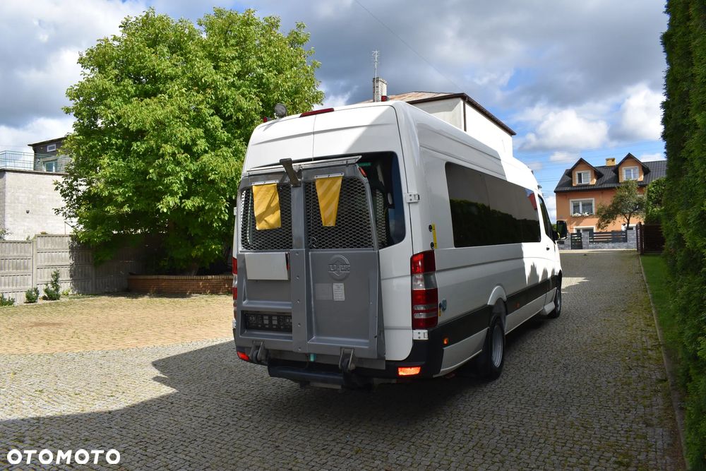 Mercedes-Benz SPRINTER 516/AUTOMAT/KLIMATYZACJA/WINDA/20 miejsc - 8