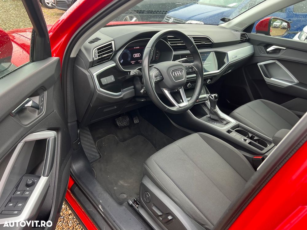 Audi Q3 2.0 35 TDI S tronic S Line - 13