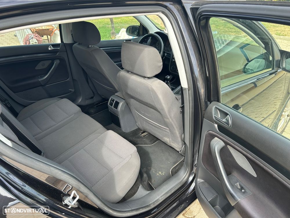 VW Golf - 9