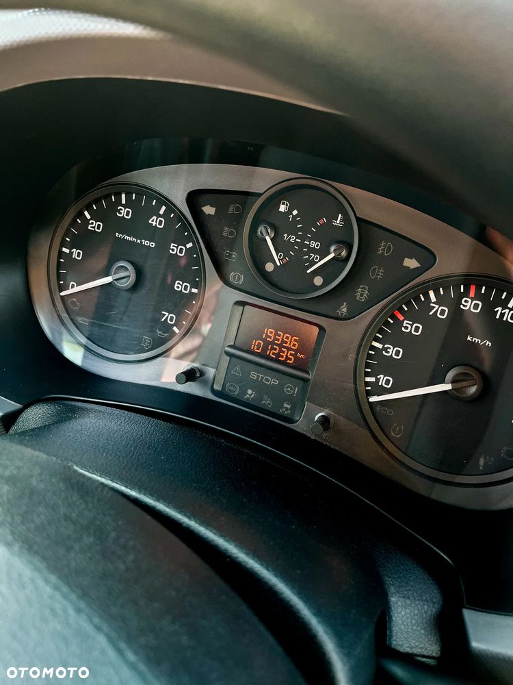 Citroën BERLINGO - 16