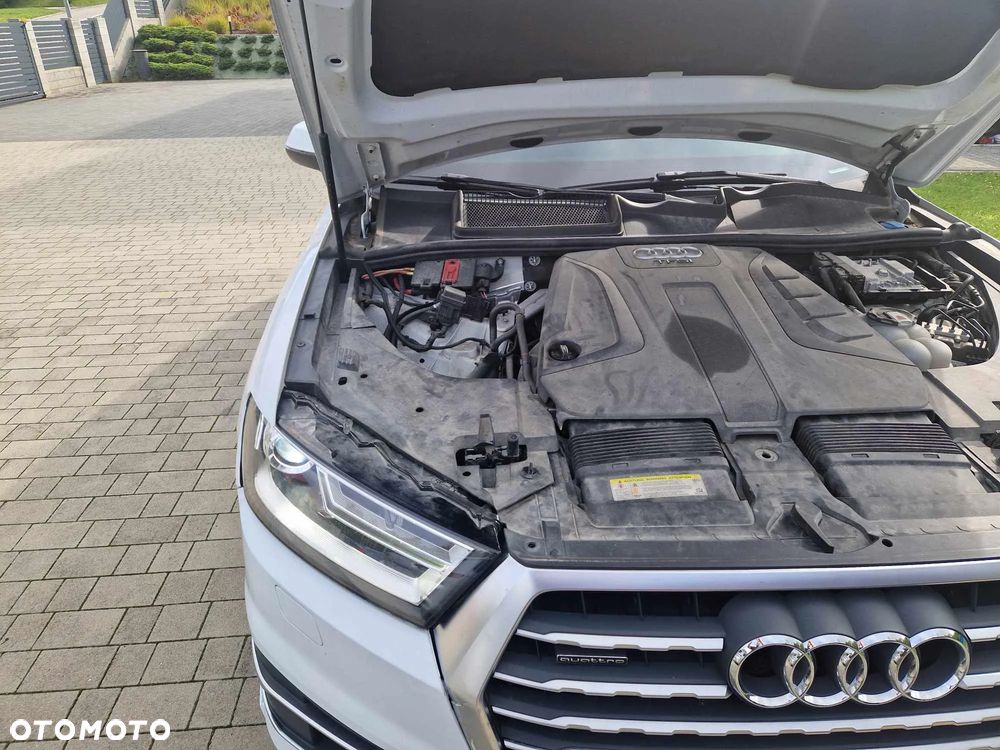 Audi Q7 3.0 TFSI Quattro Tiptronic - 15