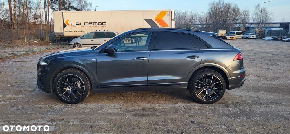Audi Q8 - 4