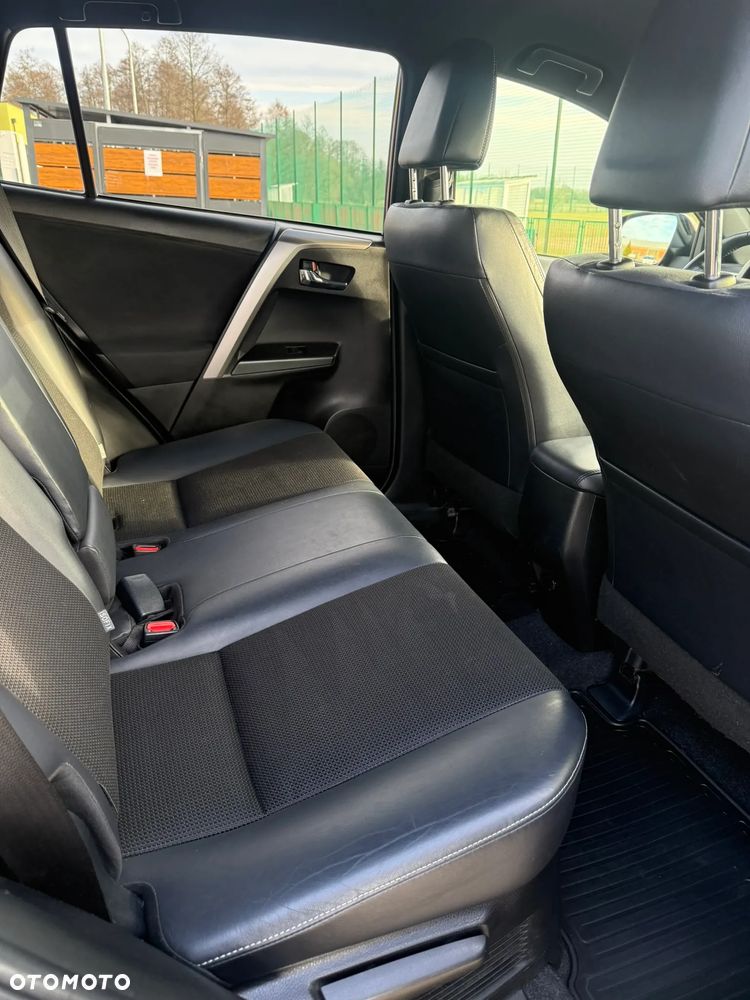 Toyota RAV4 Hybrid Prestige 4x4 - 12