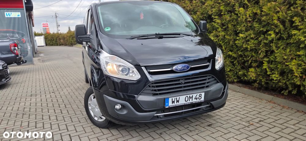 Ford TRANSIT CUSTOM - 21