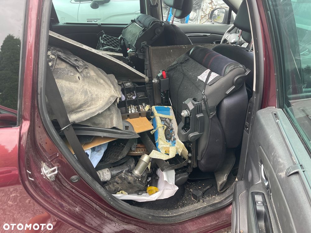 Renault Scenic 1.4 16V TCE Bose Edition - 11