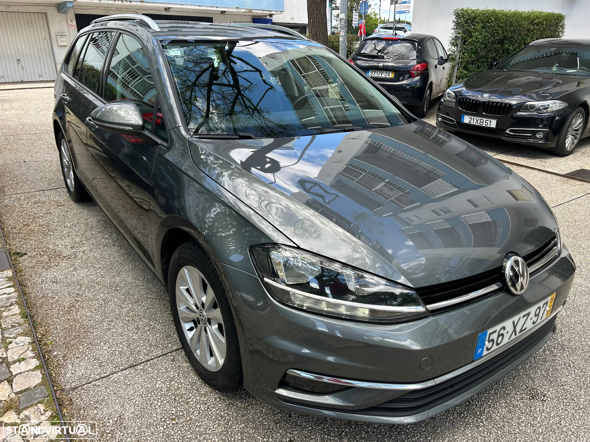 VW Golf Variant 1.6 TDi Confortline DSG - 3