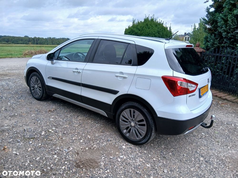 Suzuki S-Cross - 12