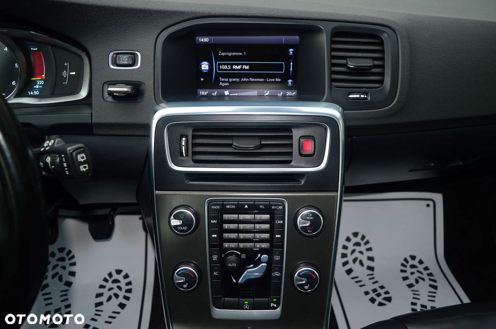 Volvo V60 - 19