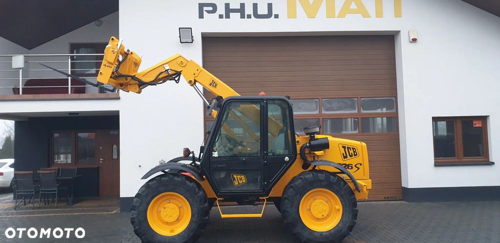 JCB 526S rok prod. 2001 / łyżka/widły/szybkozłącze hydr./sprowadzona - 2