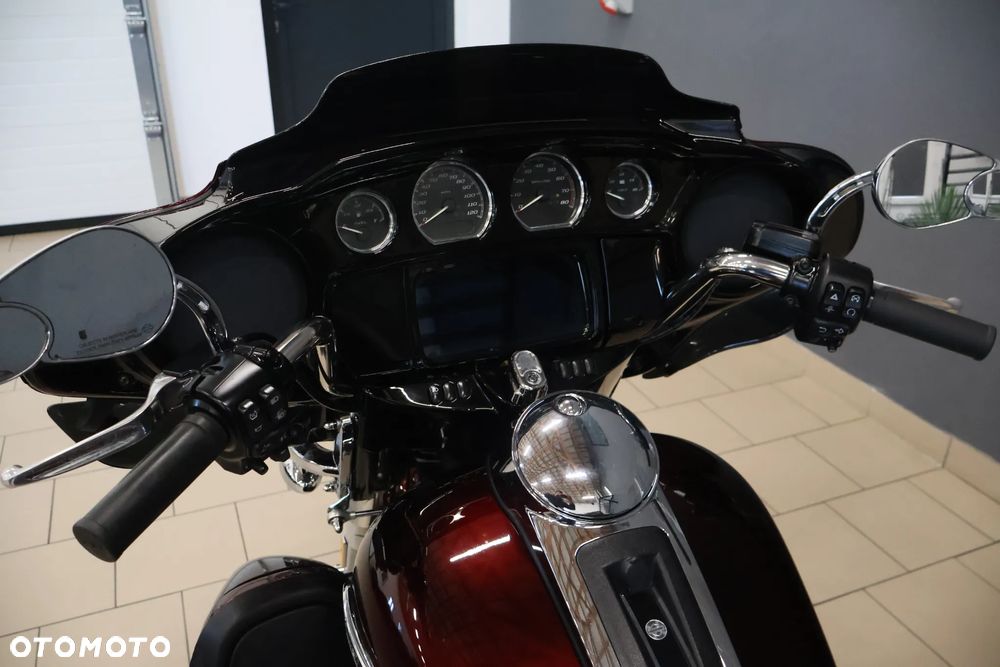 Harley-Davidson Touring Electra Glide - 28