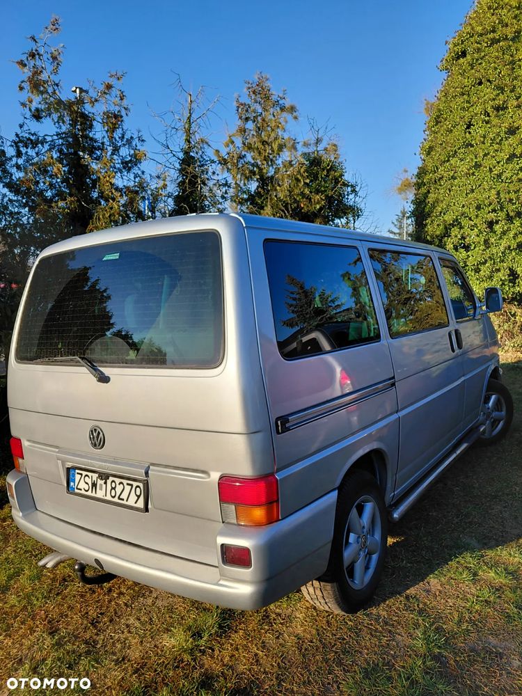 Volkswagen Multivan - 4