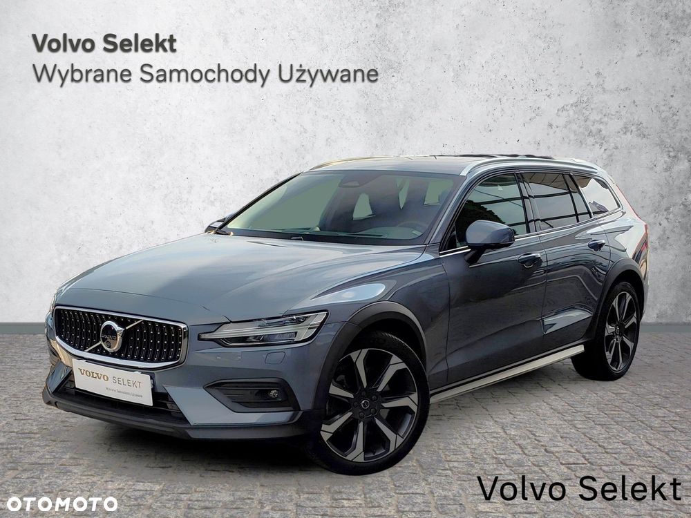 Volvo V60 Cross Country - 2