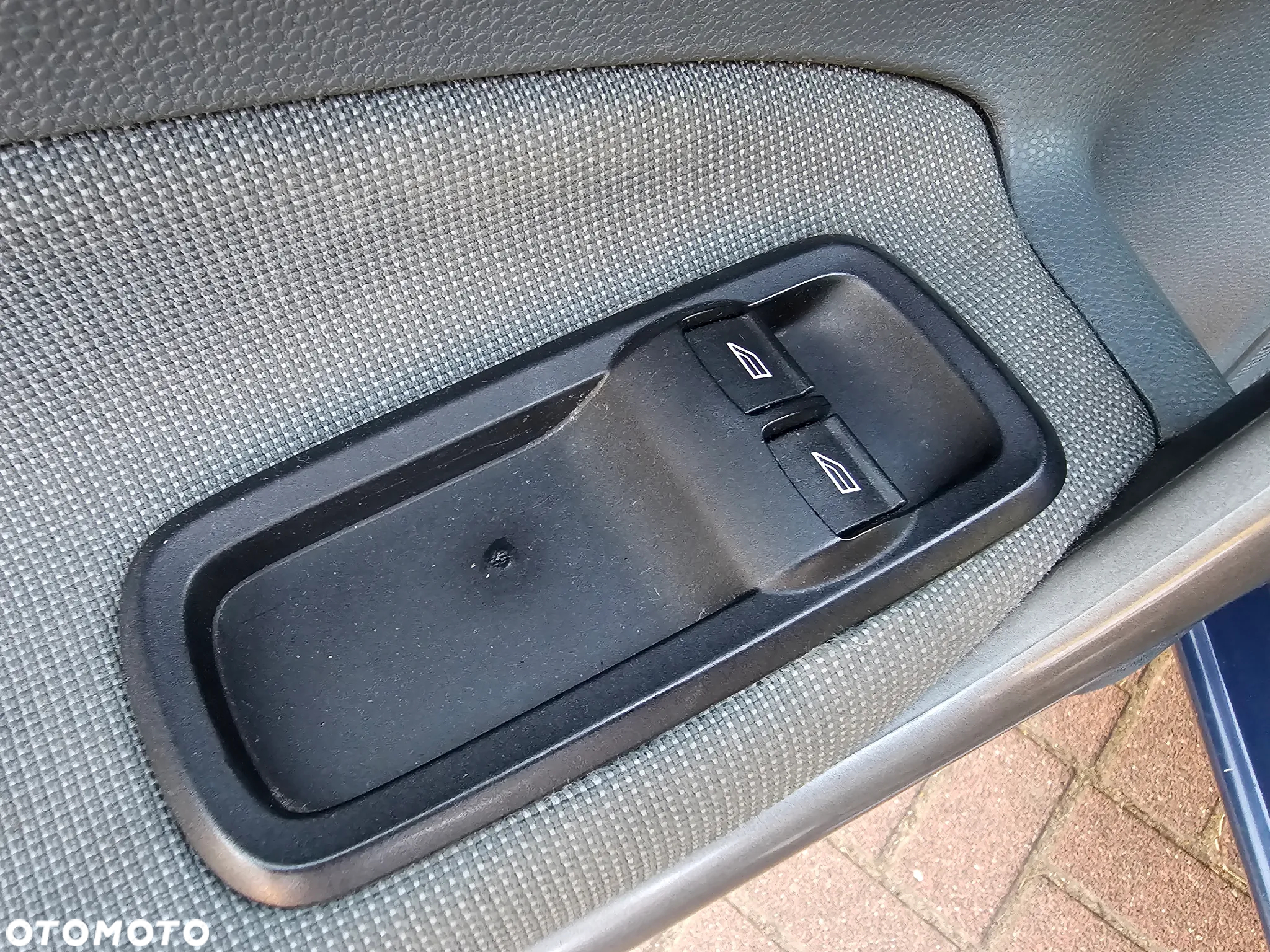 Ford Fiesta - 25