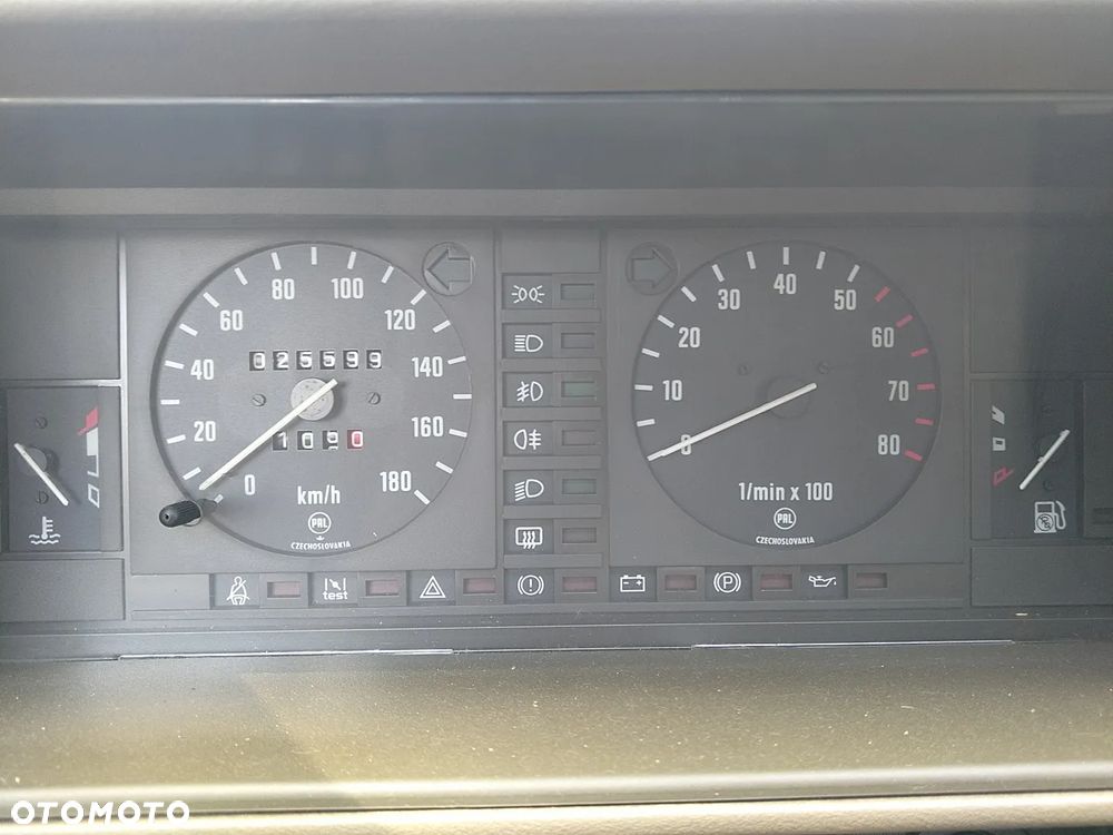 Skoda Favorit 135 L - 16