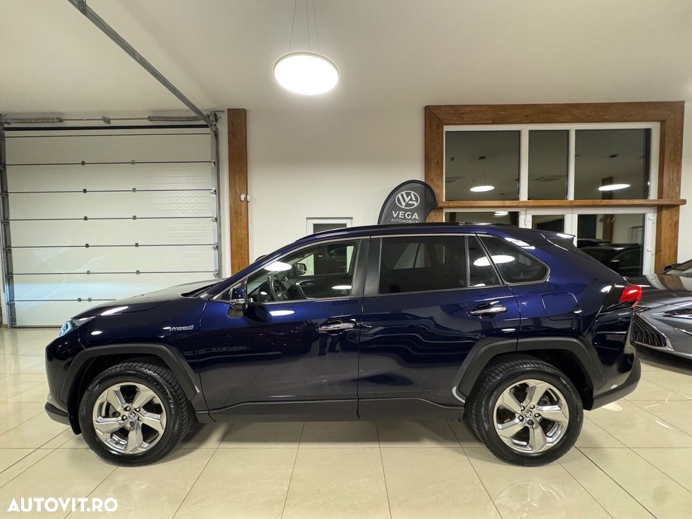 Toyota RAV4 2.5 4x4 Team Deutschland - 6