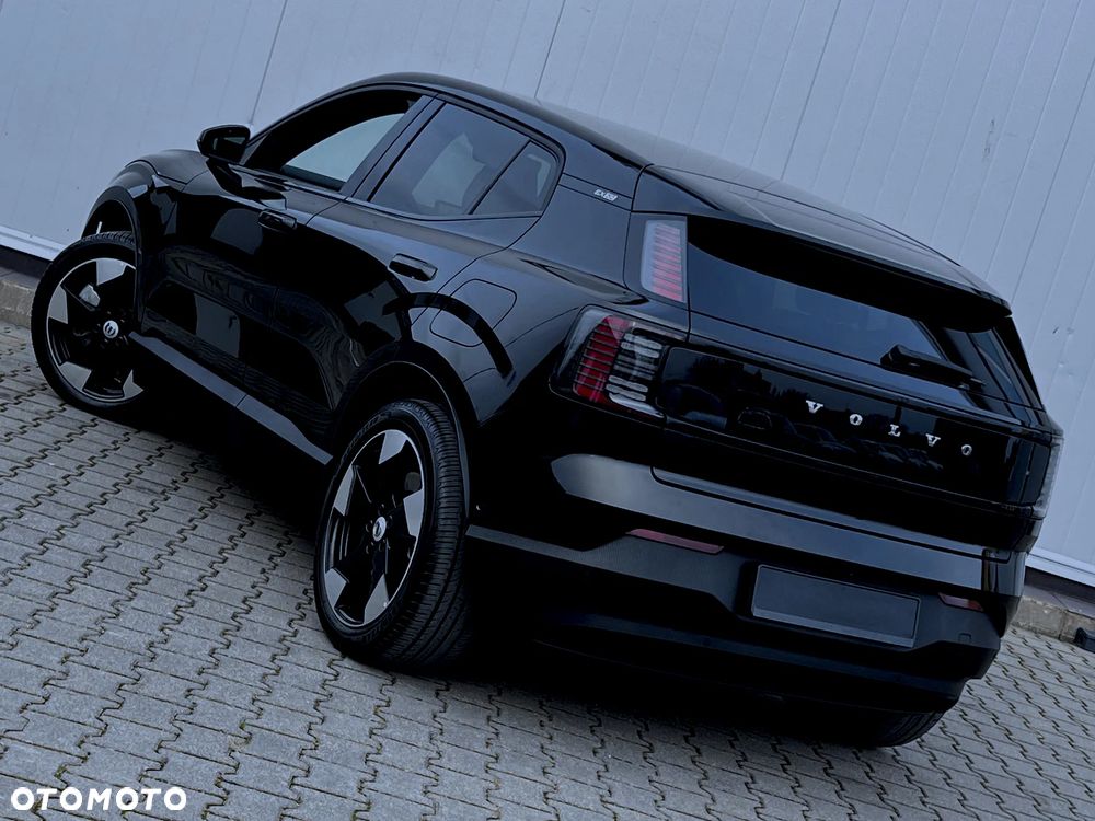Volvo EX30 Twin Motor Performance AWD Ultra - 7