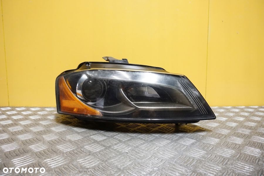 AUDI A3 S3 8P 2009- REFLEKTOR LAMPA XENON Z LED PRAWA USA - 2