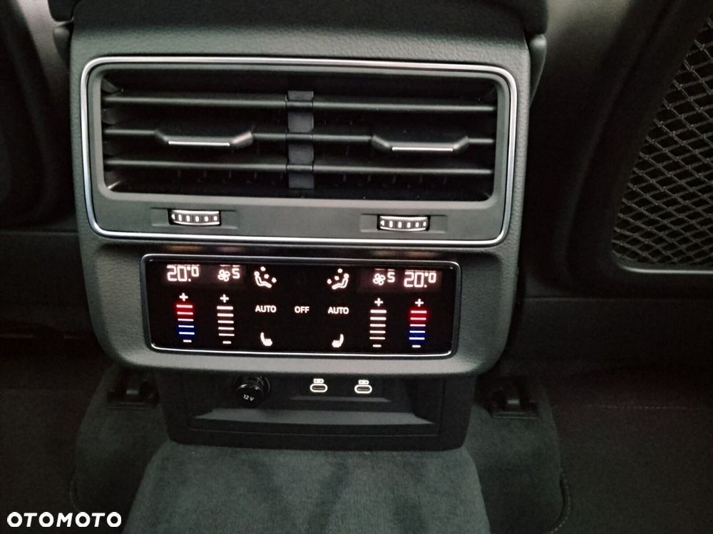 Audi Q7 - 15