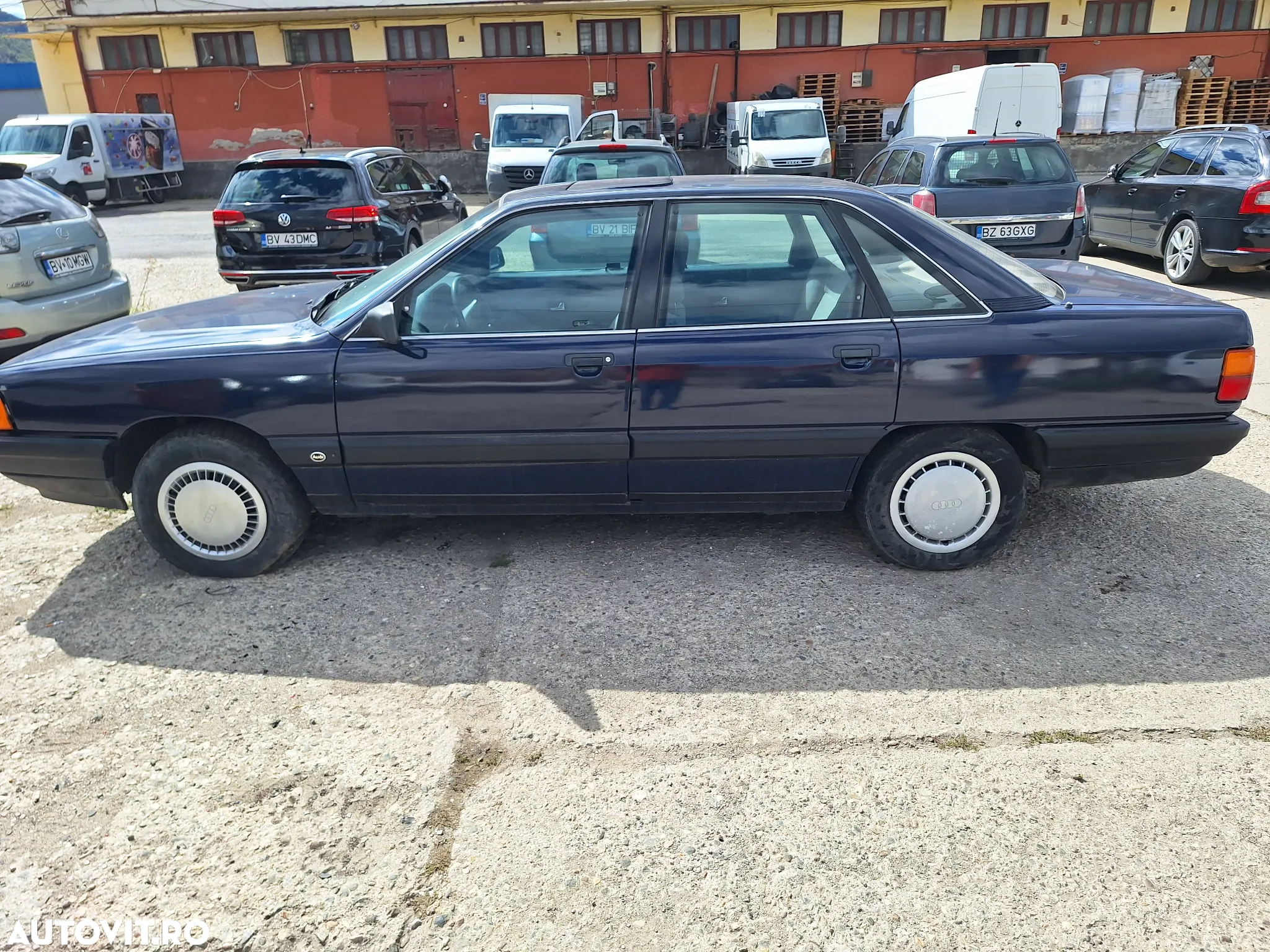 Audi 100 - 6