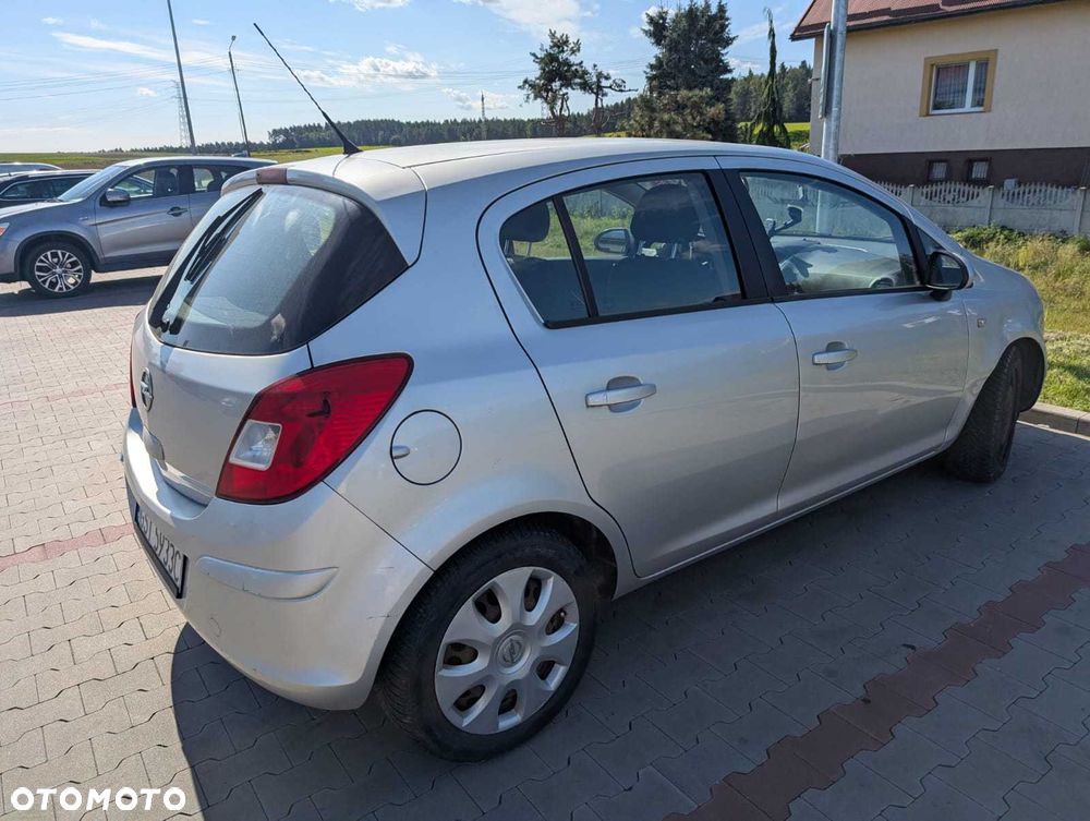 Opel Corsa - 5