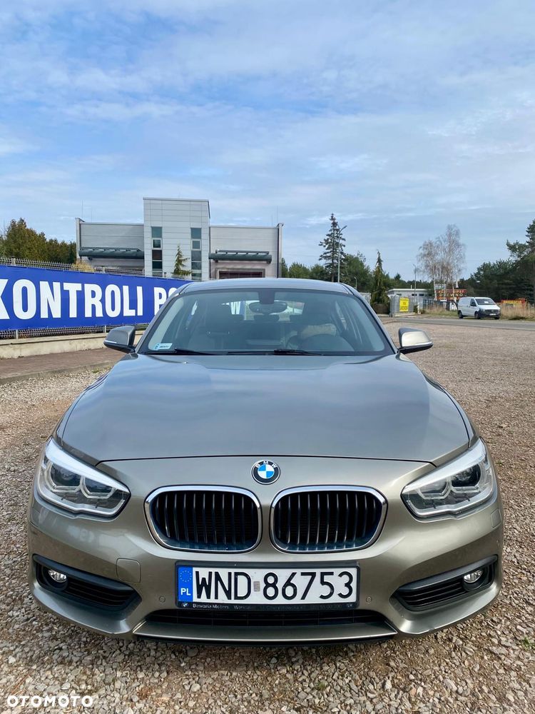 BMW Seria 1 118i Sport Line - 3