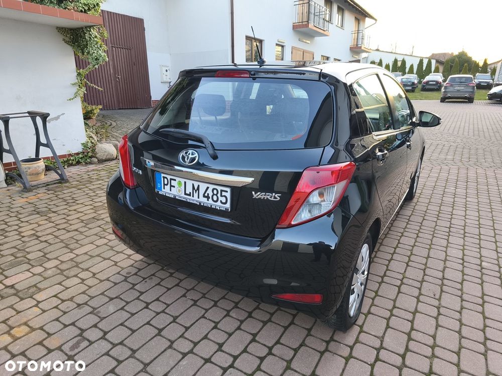 Toyota Yaris 1.33 VVT-i Executive - 9
