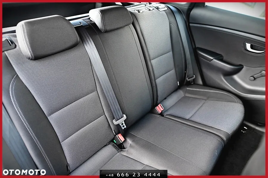 Hyundai i30 1.4 CRDi Comfort - 23