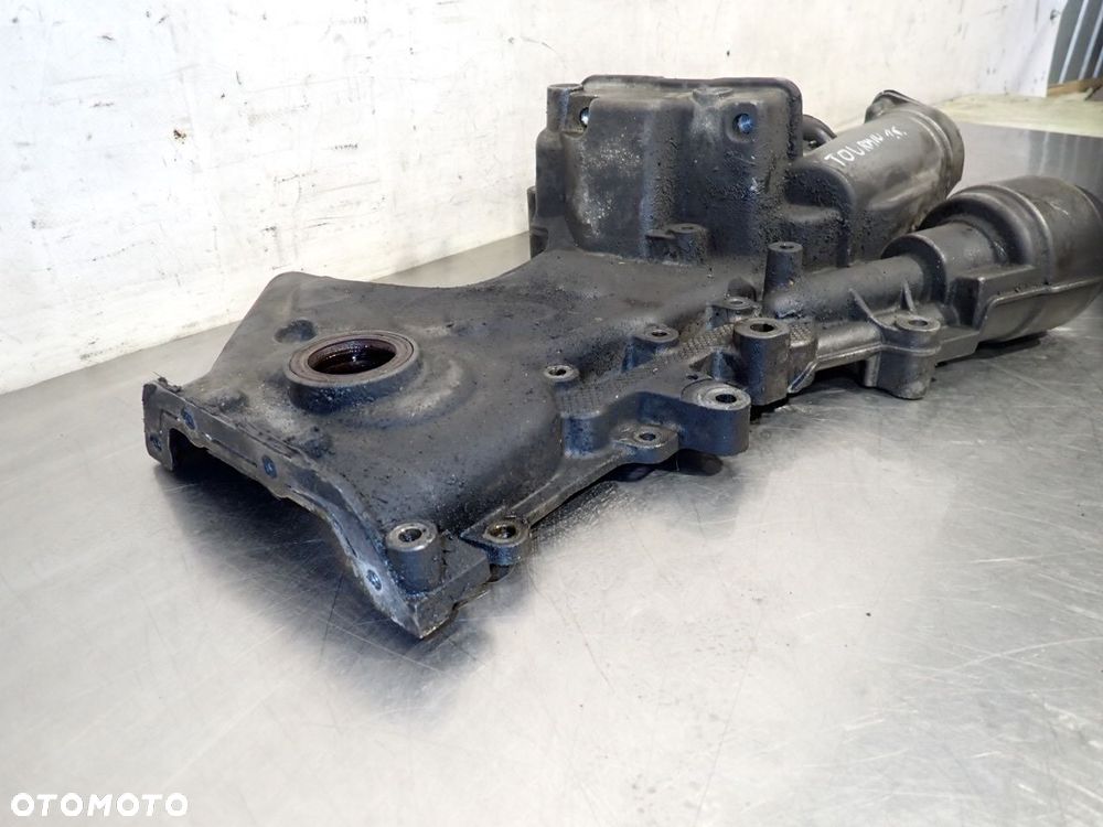 OBUDOWA ROZRZĄDU VOLKSWAGEN TOURAN 1.6FSI - 3