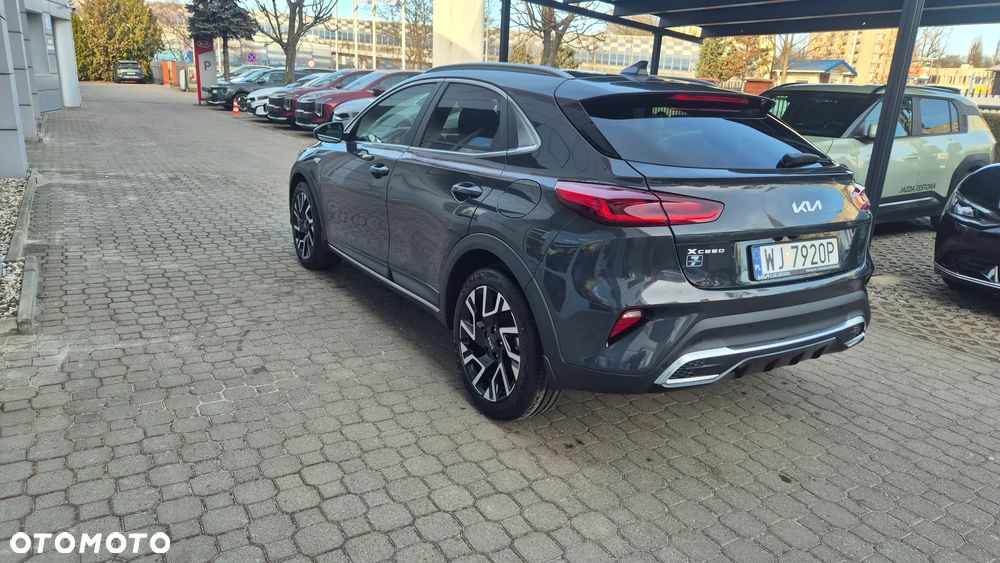 Kia XCeed 1.6 T-GDI M DCT - 3