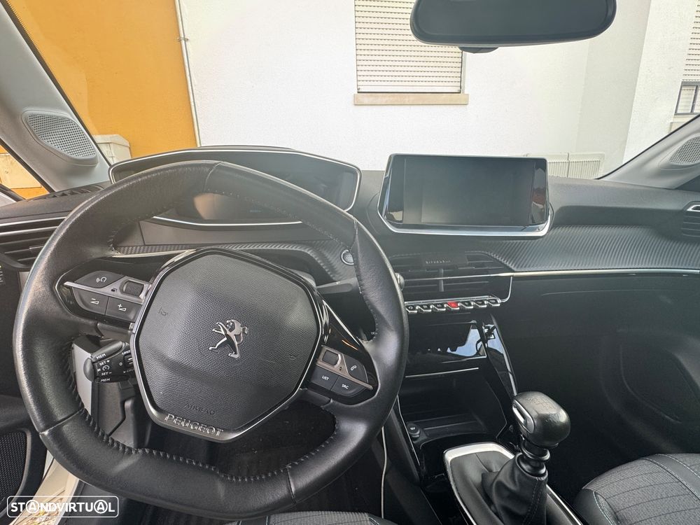 Peugeot 208 PureTech 100 Allure Pack - 4