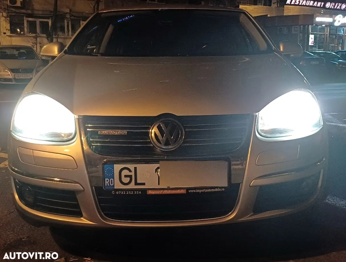 Volkswagen Jetta - 24