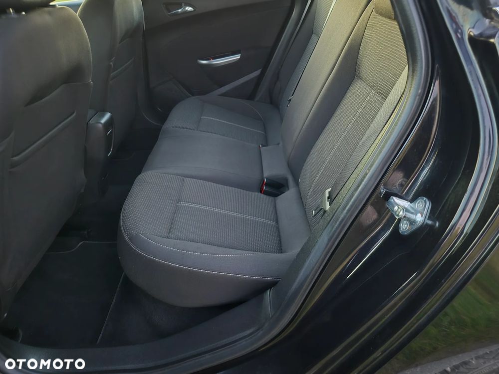 Opel Astra 1.4 Turbo Cosmo - 16