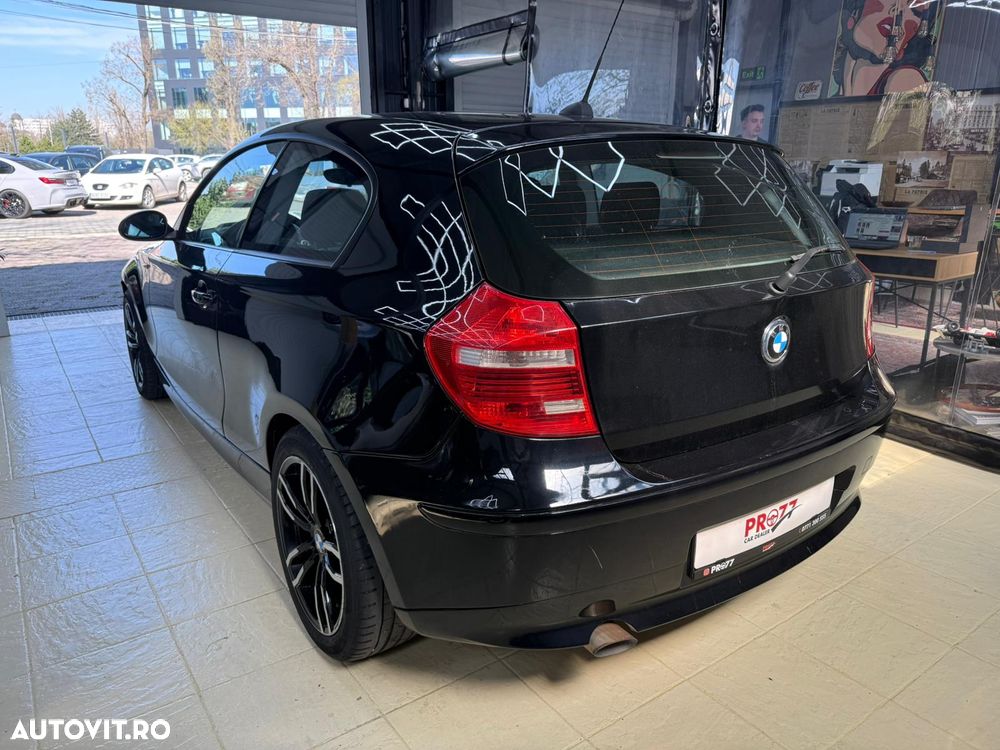 BMW Seria 1 118d - 4