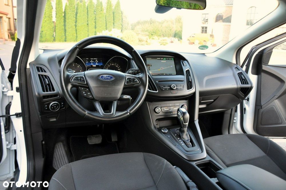 Ford Focus - 28