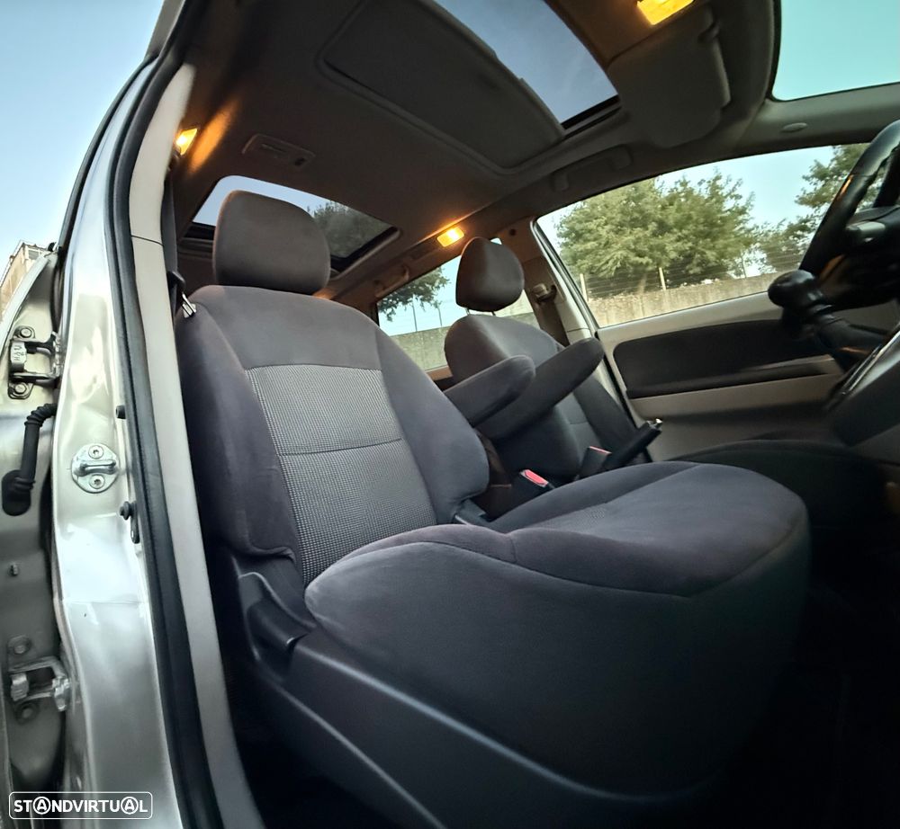 Mitsubishi Grandis 2.0 DI-D Instyle - 6