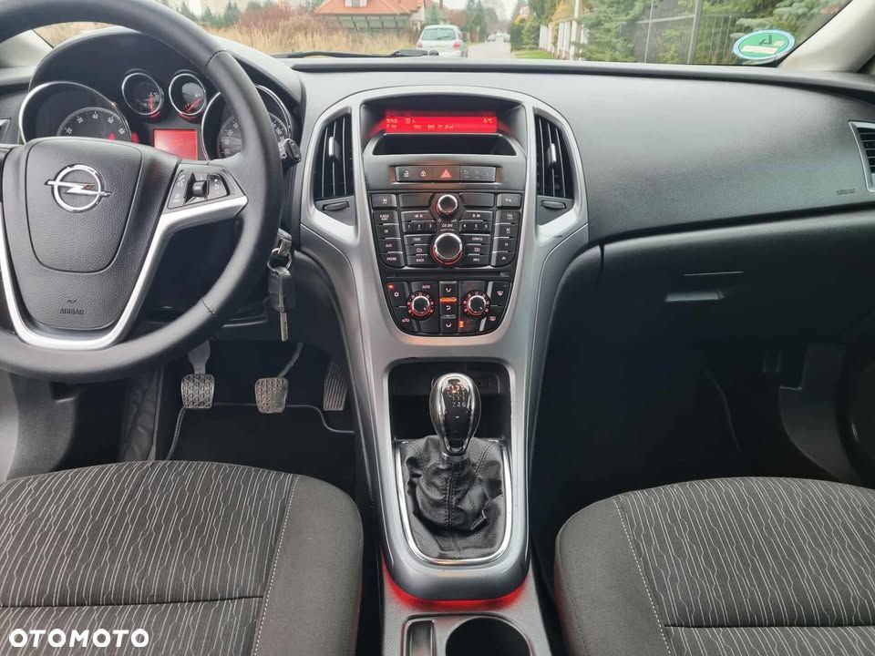 Opel Astra 1.4 Turbo Style - 10