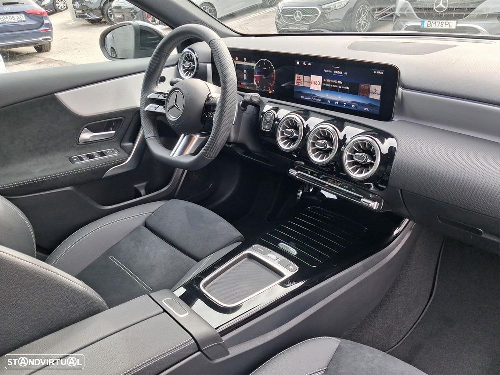 Mercedes-Benz A 180 - 15