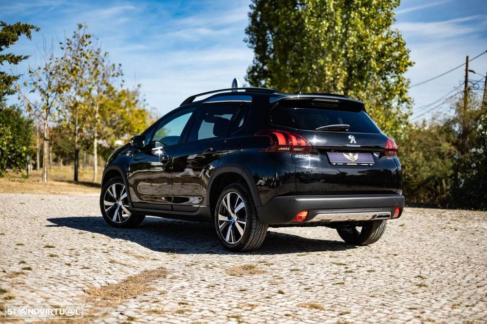 Peugeot 2008 1.6 BlueHDi GT Line - 8