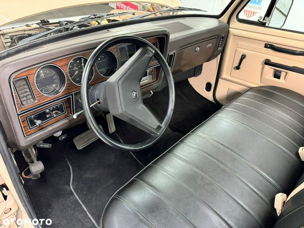 Dodge RAM - 18