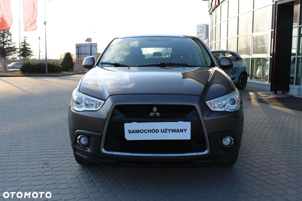 Mitsubishi ASX 1.6 Inform - 10