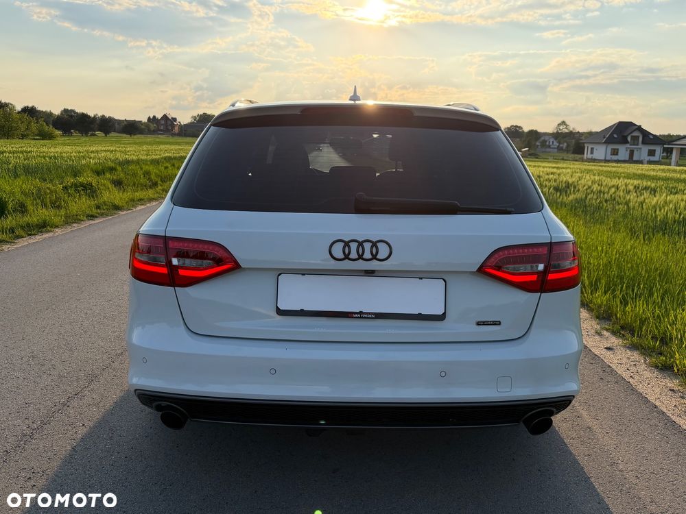 Audi A4 Avant 2.0 TFSI quattro S line Sportpaket - 13
