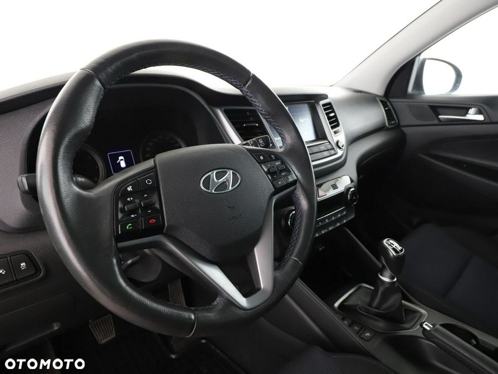 Hyundai Tucson blue 1.6 GDi 2WD Intro Edition - 15