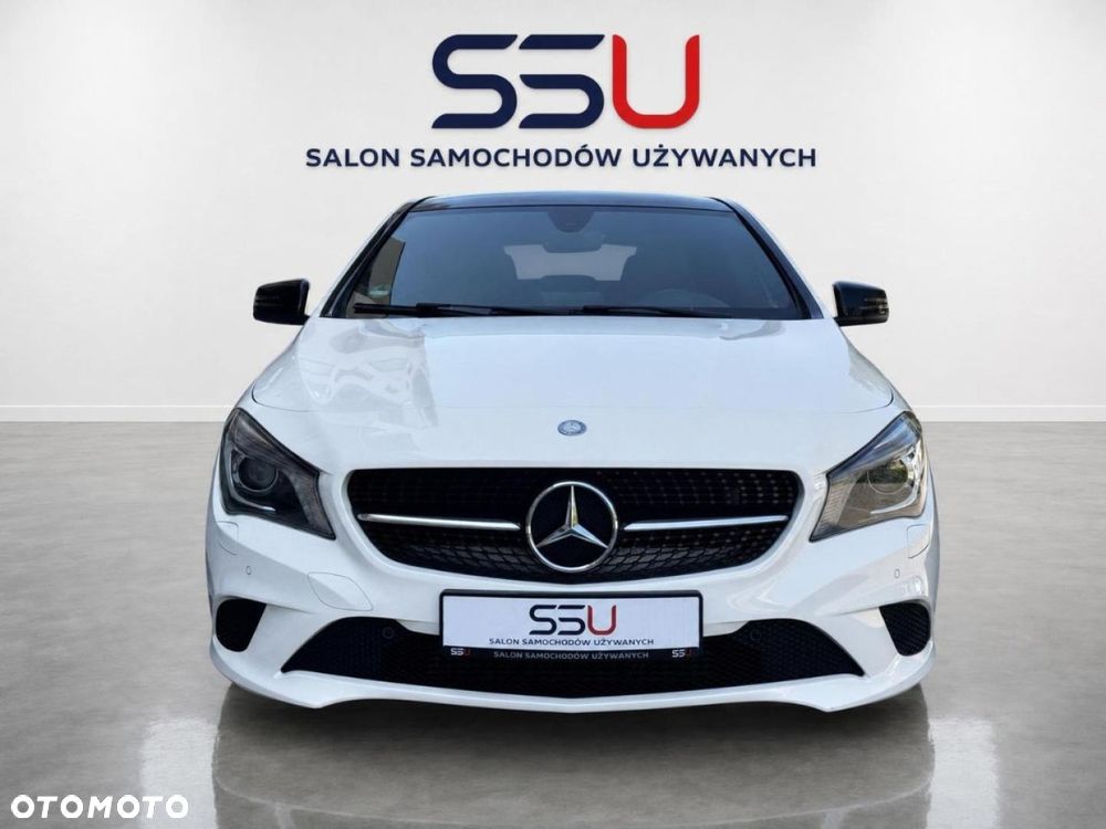 Mercedes-Benz CLA 180 Urban - 10