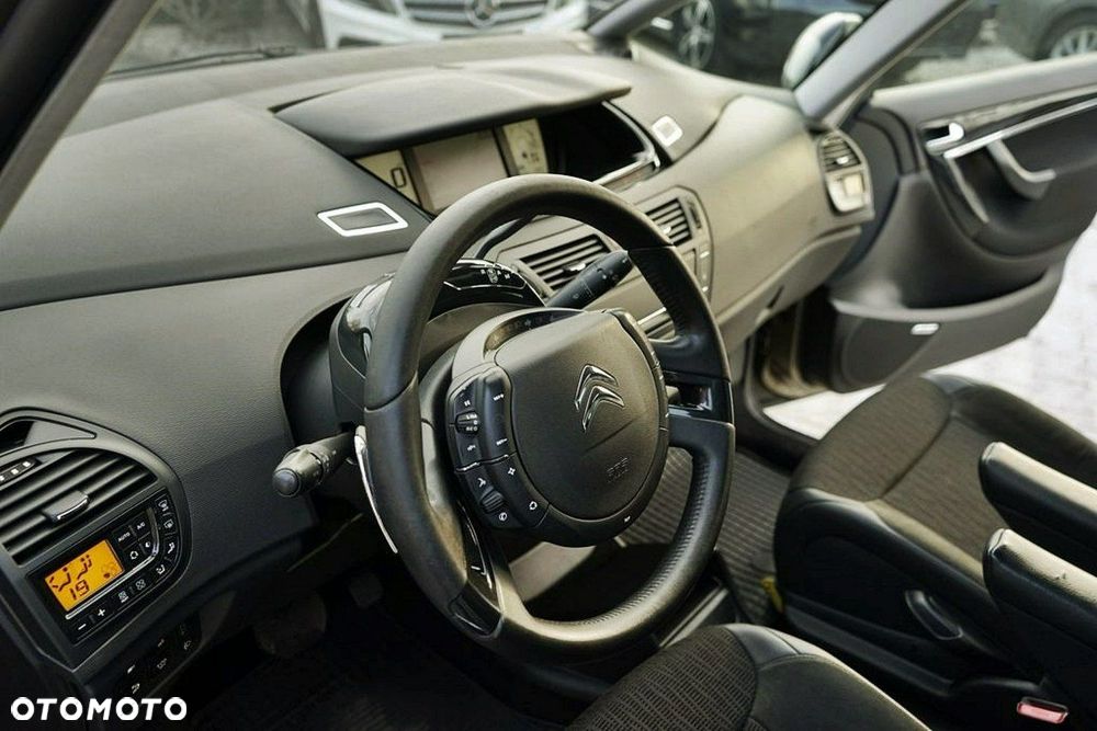 Citroën C4 Picasso - 19