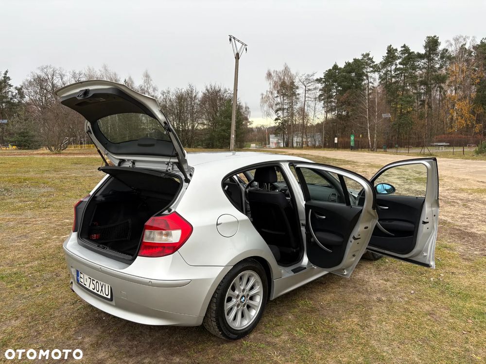 BMW Seria 1 116i - 21