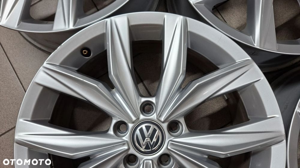 Felgi Aluminiowe 18 VW Tiguan II 5x112 ET 43 Kingston - 4