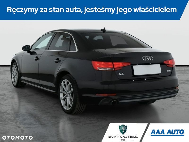 Audi A4 Limousine - 6